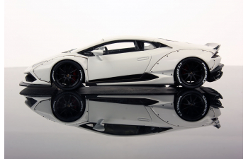 Lamborghini Huracan LB Performance (white)