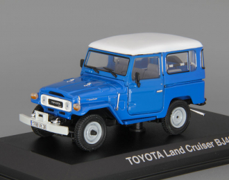 TOYOTA Land Cruiser BJ40 (1980), royal blue with white top