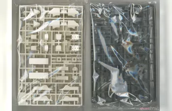 Сборная модель боевого робота YF-19 Battroid "Macross Plus", вселенная Макросс