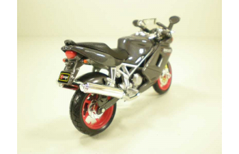 DUCATI ST4s, CYCLE Collection 1:18, серый