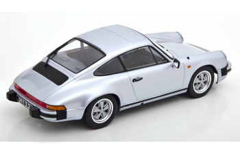 PORSCHE 911 3.2 Coupe 1988, silver grey