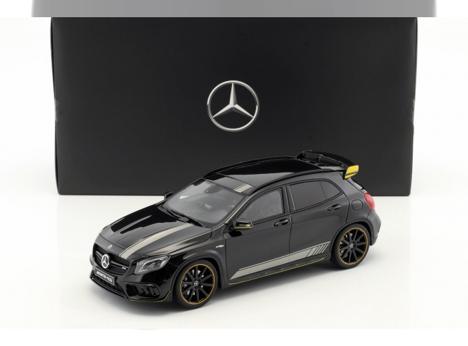 Mercedes-AMG GLA 45 2018 (black)