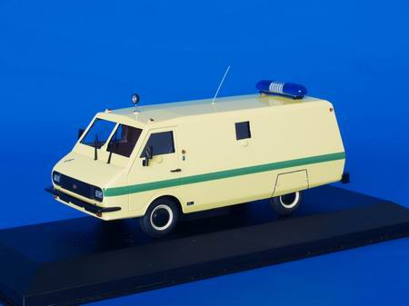 РАФ 2203 Латвия Fontauto T.V. / RAF 2203 Latvija Fontauto T.V. (1988), white