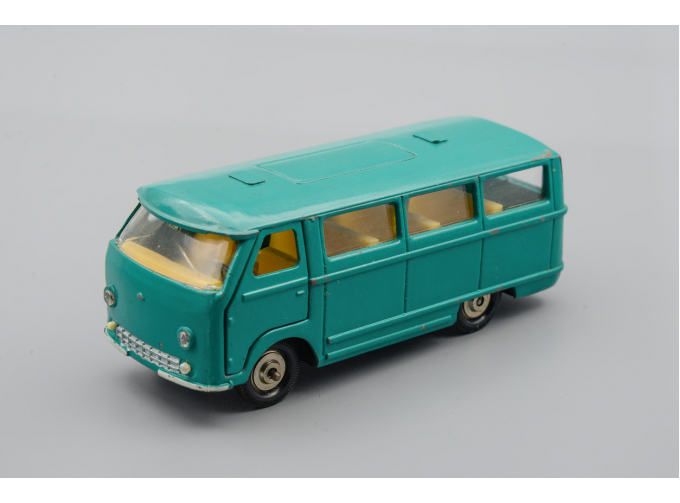 РАФ 977 "Латвия", серо-зеленый