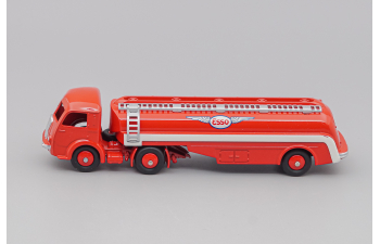 PANHARD Tracteur Avec Semi-Remprque Citerne "Esso", red