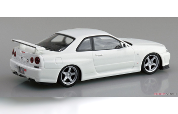 Сборная модель Nissan Skyline GT-R -R34 Custom Wheel (White Pearl)