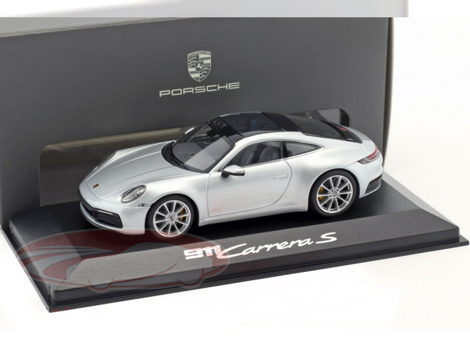 PORSCHE 911 (992) Carrera S (2019), silver