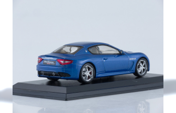 MASERATI Gran Turismo MC Stradale (2013), metallic blue