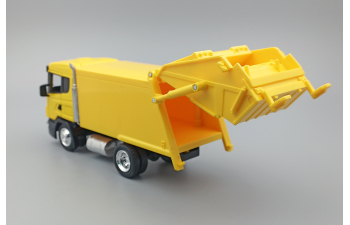 SCANIA R124/400 Garbage Truck, yellow