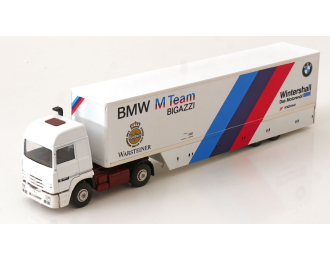 RENAULT R 420 BMW Motorsport DTM race transporter with acessories