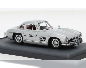 MERCEDES-BENZ 300 SL (1954), silver