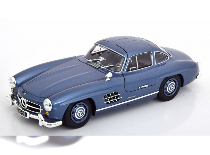 MERCEDES-BENZ 300 SL W198 Gullwing (1955), light blue-metallic