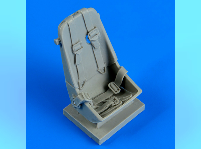 Набор дополнений к Me 163B seat with safety belts