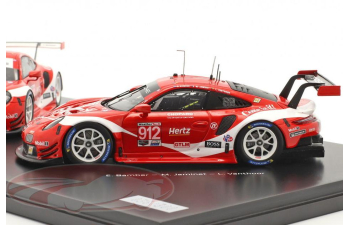 Набор из двух моделей PORSCHE 911 RSR #911 & #912 (2019)