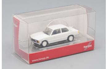 BMW 323i (E21), white