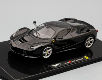 FERRARI LaFerrari (2013), black with carbon roof