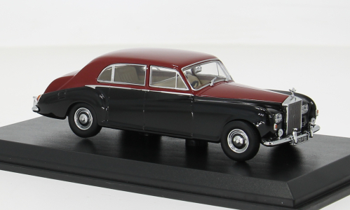 ROLLS-ROYCE Phantom V James Young, red / black