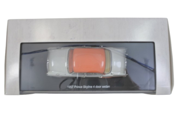 PRINCE Skyline 4 door sedan (1957), grey/orange