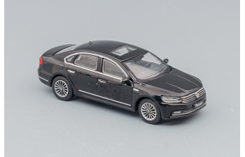 VOLKSWAGEN Passat (2019), black