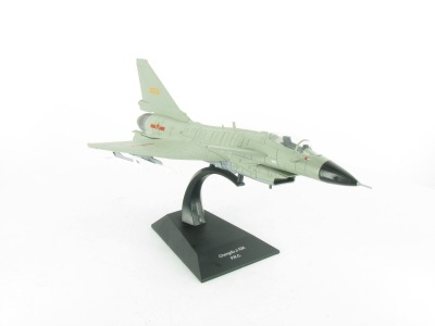 Chengdu J-10 (Chine), серия Avions de Combat à Réaction 33, хаки