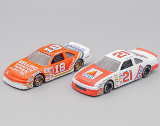 FORD Thunderbird Racing Champions Nascar Limited Edition Set (1991)