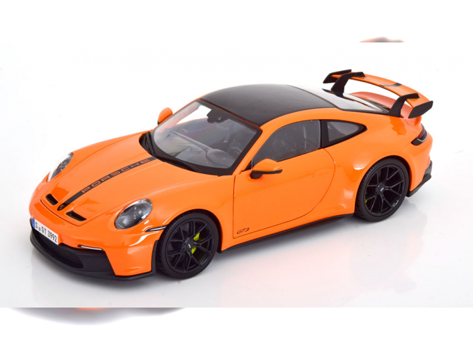 PORSCHE 911 (992) GT3 (2022), orange