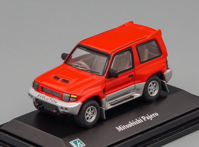 MITSUBISHI Pajero, red / silver