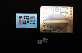 Сборная модель Kommando- Great 40 w/Anh 52