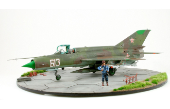 Сборная модель MiG-21SMT/MT
