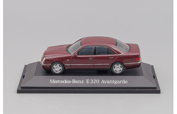 MERCEDES-BENZ E320 Avantgarde, dark red