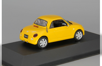 DAIHATSU Copen (2003), yellow