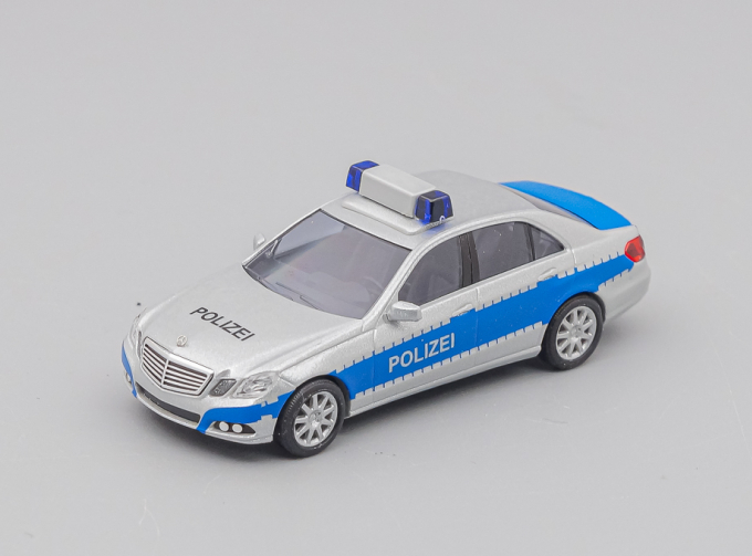 MERCEDES-BENZ E-Class (W212) Classic "Polizei Hamburg", silvermetallic / blue