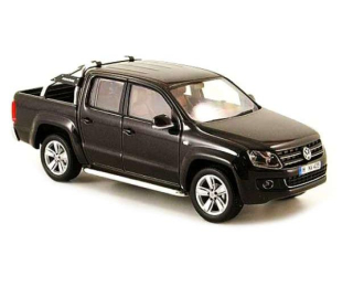 VOLKSWAGEN Amarok (2011), black