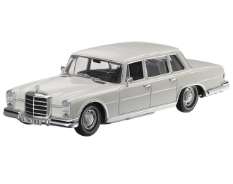 MERCEDES-BENZ 600 Short Ivory, cream