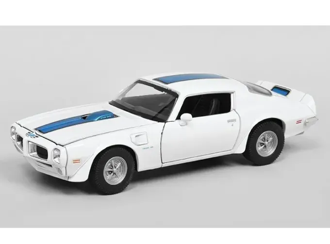 Pontiac Firebird Trans Am (1972), белый с синими полосками