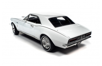 CHEVROLET Camaro Hardtop MCACN & Yenko Ermine (1967), white (белый)