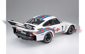 Сборная модель Porsche 935 Martini