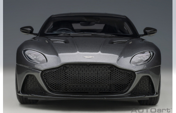 ASTON MARTIN DBS Superleggera (2019), magnetic silver