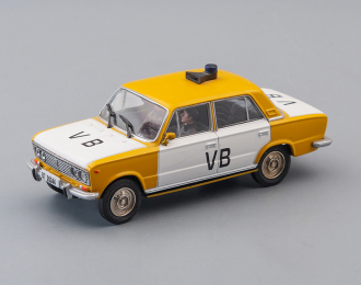 LADA 1500 VB, yellow