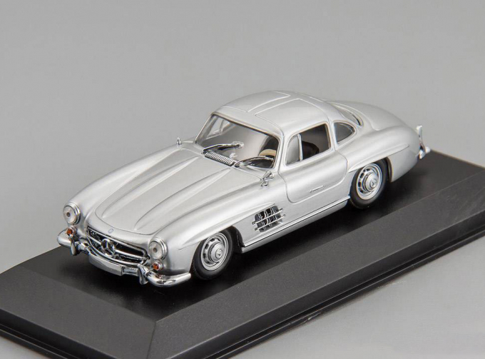 MERCEDES-BENZ 300 SL W198 I (1955), silver