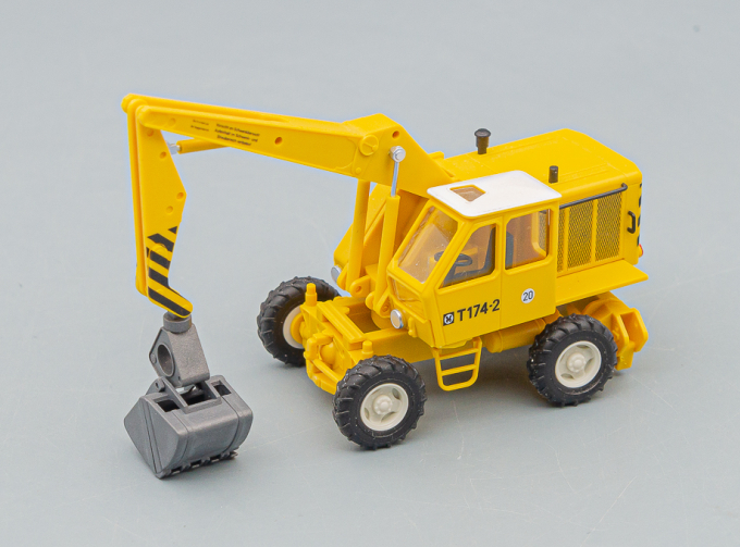Weimar Mobile Excavator T174-2, yellow