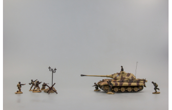 German King Tiger and Soldier Set - Normand