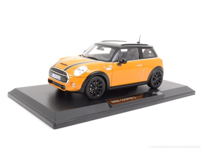 MINI COOPER S (2014), volcanic orange