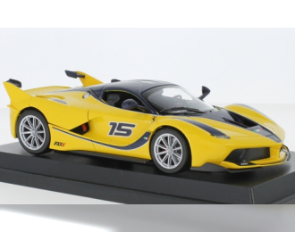 FERRARI FXX-K (2015), yellow