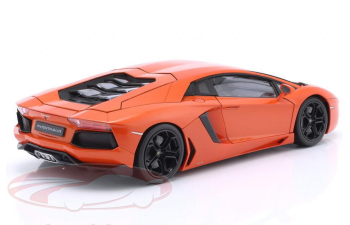 LAMBORGHINI Aventador (2011), orange