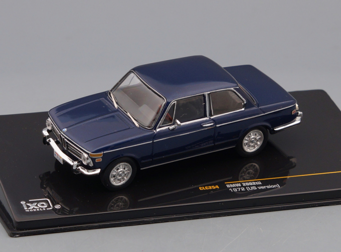 BMW 2002Tli 1972, dark blue