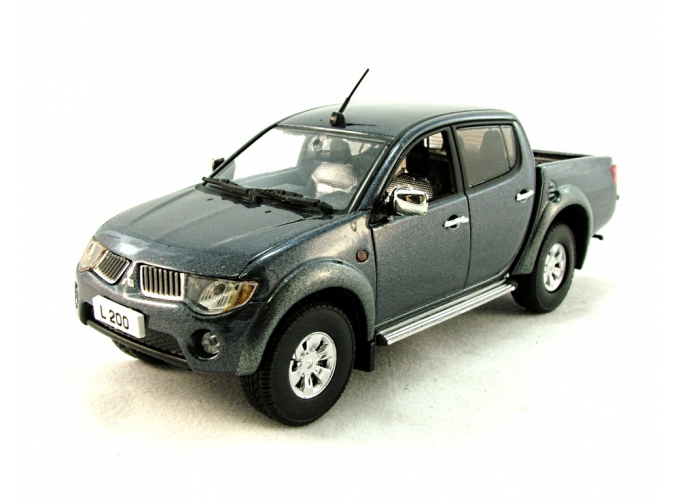 MITSUBISHI L200, dark grey mica