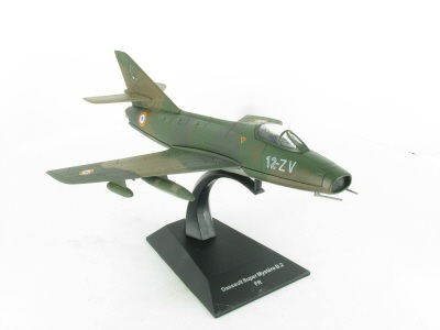 Dassault Super Mystère B.2 (France), серия Avions de Combat à Réaction 36, камуфляж