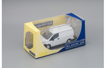 NISSAN NV 200 European Van, white