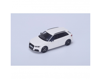 Audi RS3 Sportback 2015 (white)